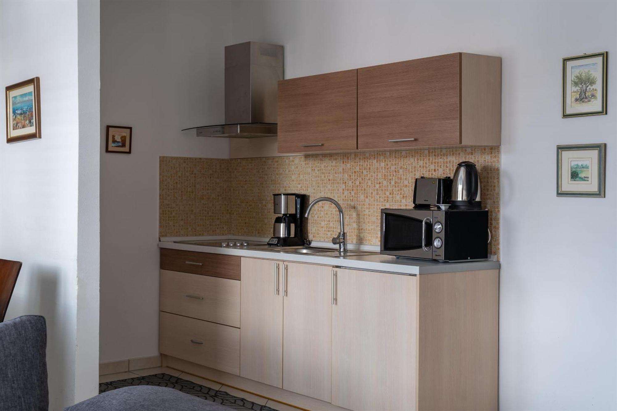 Apartments Valbruna 罗维尼 外观 照片