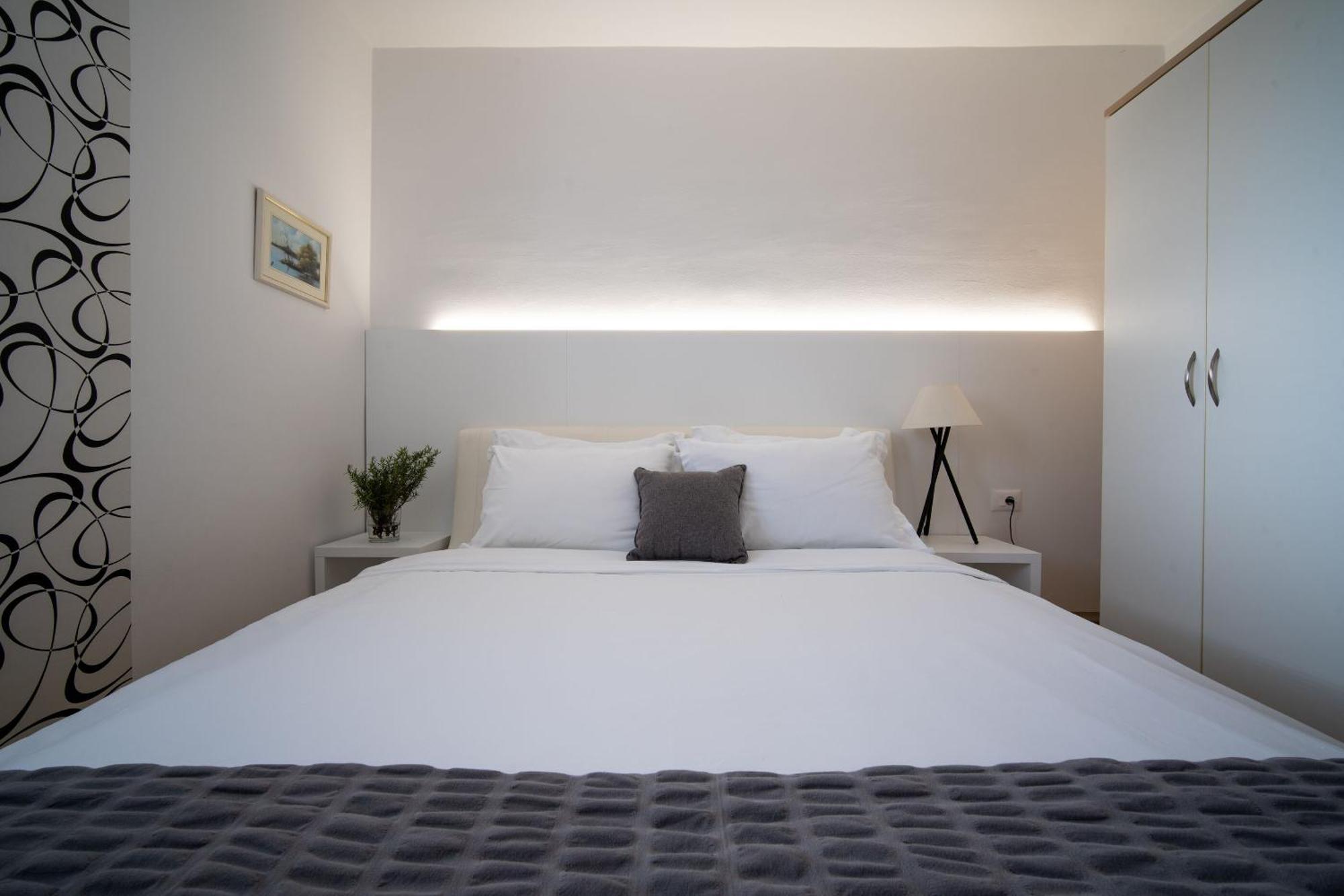 Apartments Valbruna 罗维尼 外观 照片